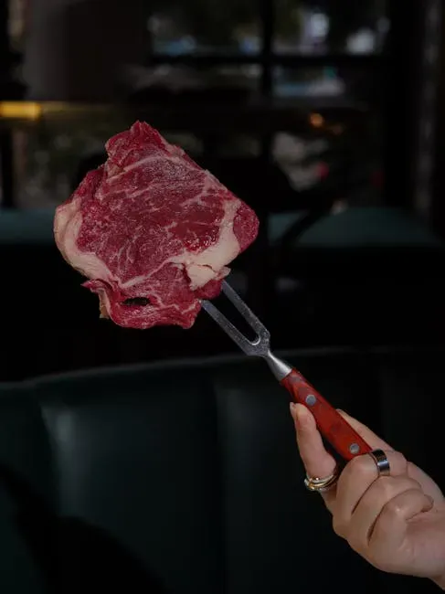 Poking, Stabbing, or Piercing the Steak Before It Hits Heat (Image Credits: Pexels)