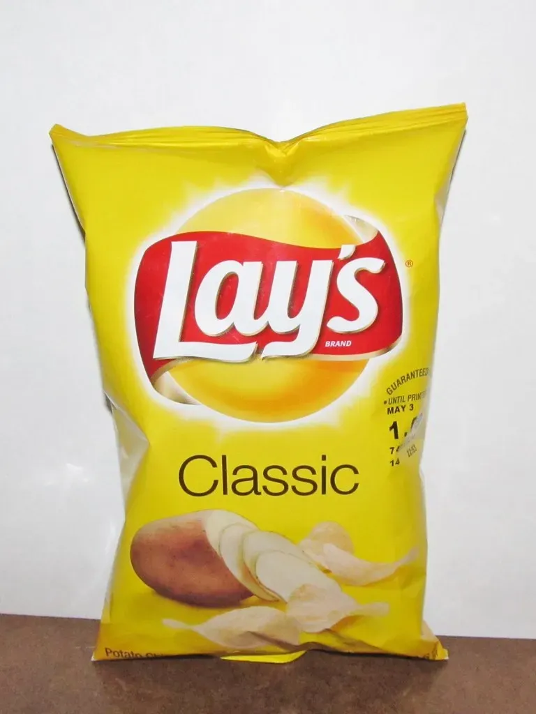 2. Potato Chips: More Air, Fewer Chips (Pest15, Flickr, CC BY-SA 2.0)