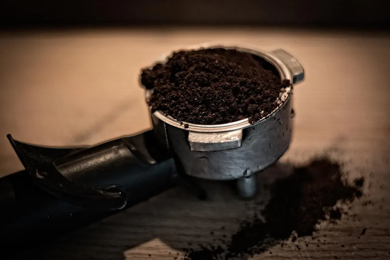3. Coffee Grounds (Image Credits: Pixabay)