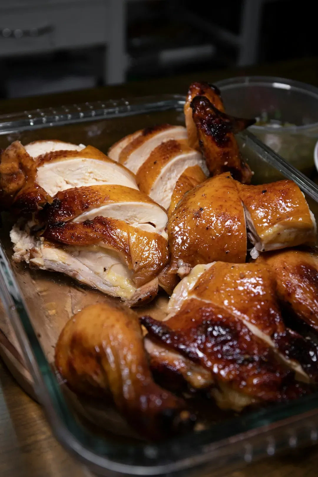 2. The $4.99 Rotisserie Chicken: Beloved Bargain or Troubling Trade-Off? (Image Credits: Unsplash)