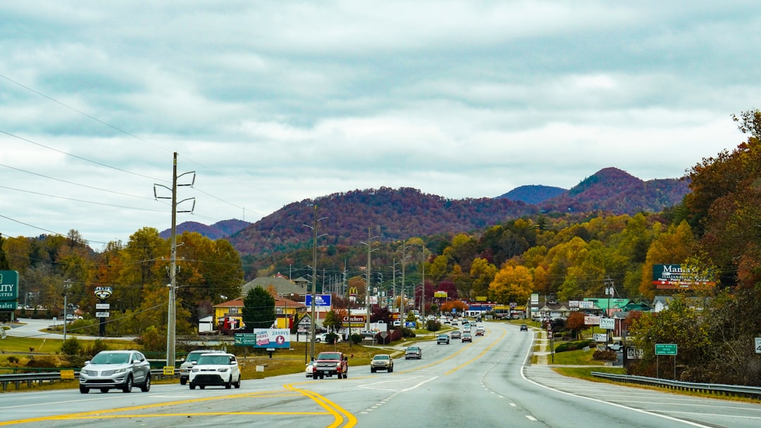 Bramwell, West Virginia - The Millionaire's Ghost Town (image credits: unsplash)