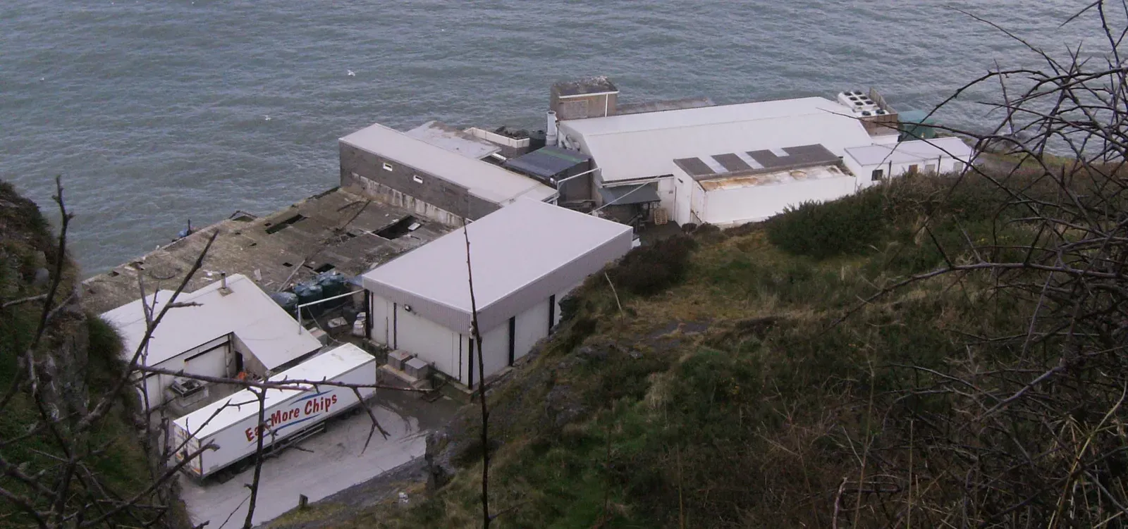 Arizona: Chips Power a Desert Surge (Geograph Britain and Ireland, CC BY-SA 2.0)