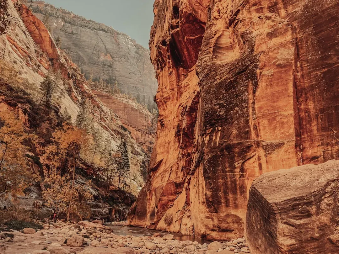 2. Zion and Bryce Canyon, Utah: National Park Grandeur Without the Yellowstone Crowds (Image Credits: Unsplash)