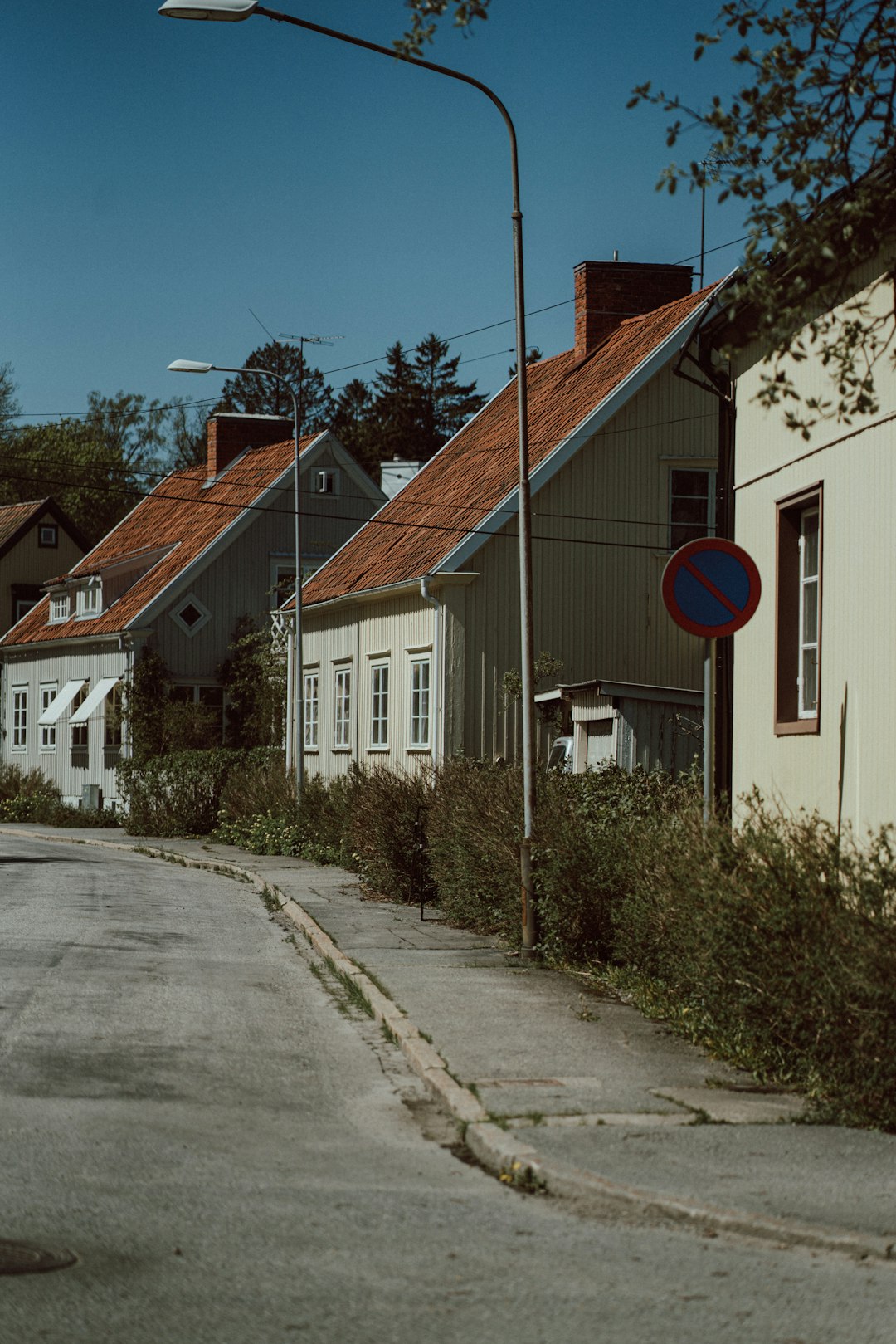 Post-War Prosperity and the Suburban Dream (image credits: unsplash)