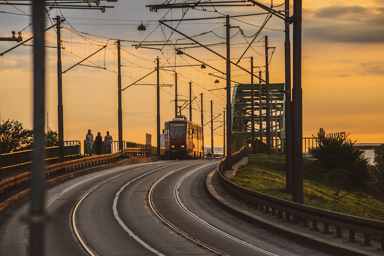 The Infrastructure Divide (image credits: pixabay)