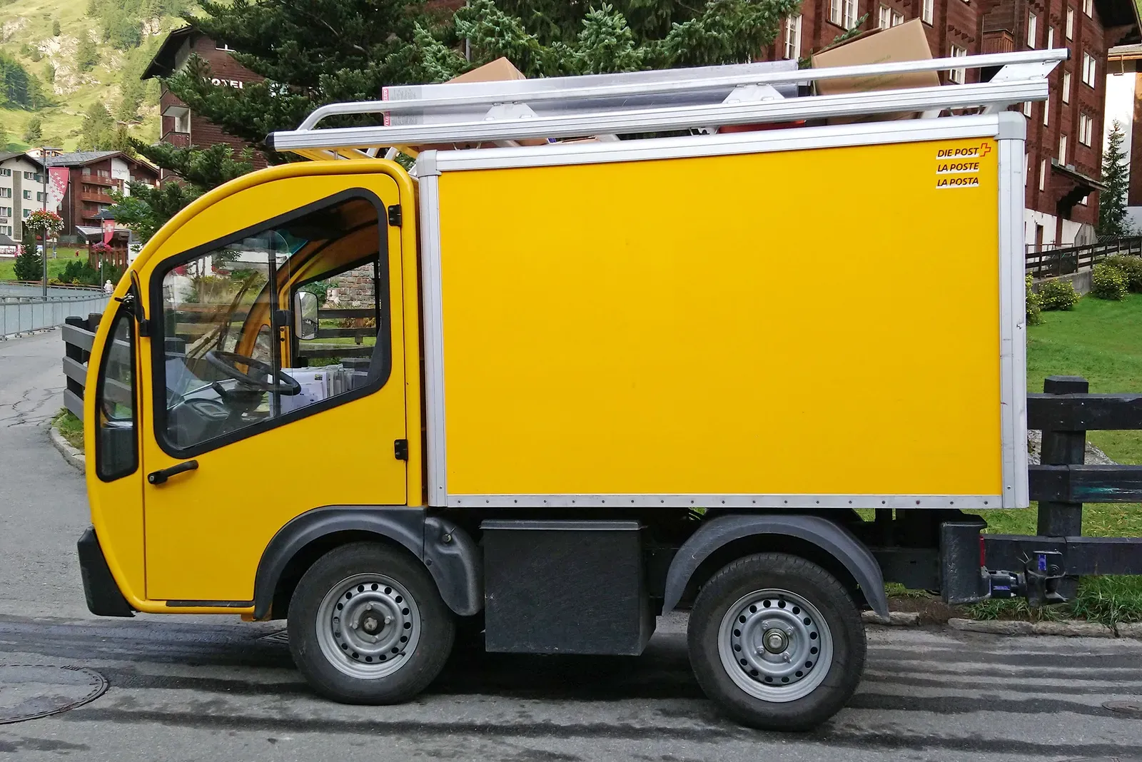 Electric Vehicles Green the Fleet (By Tiia Monto, CC BY-SA 3.0)