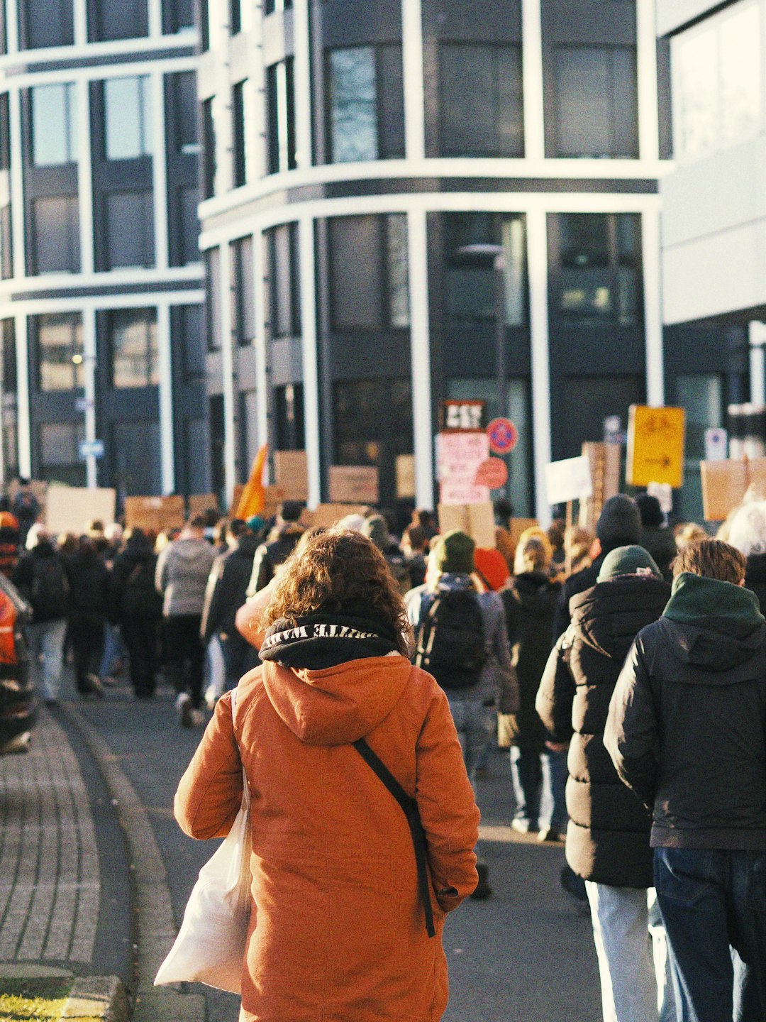 Sanctuary Cities Battle Federal Funding Cuts (image credits: unsplash)