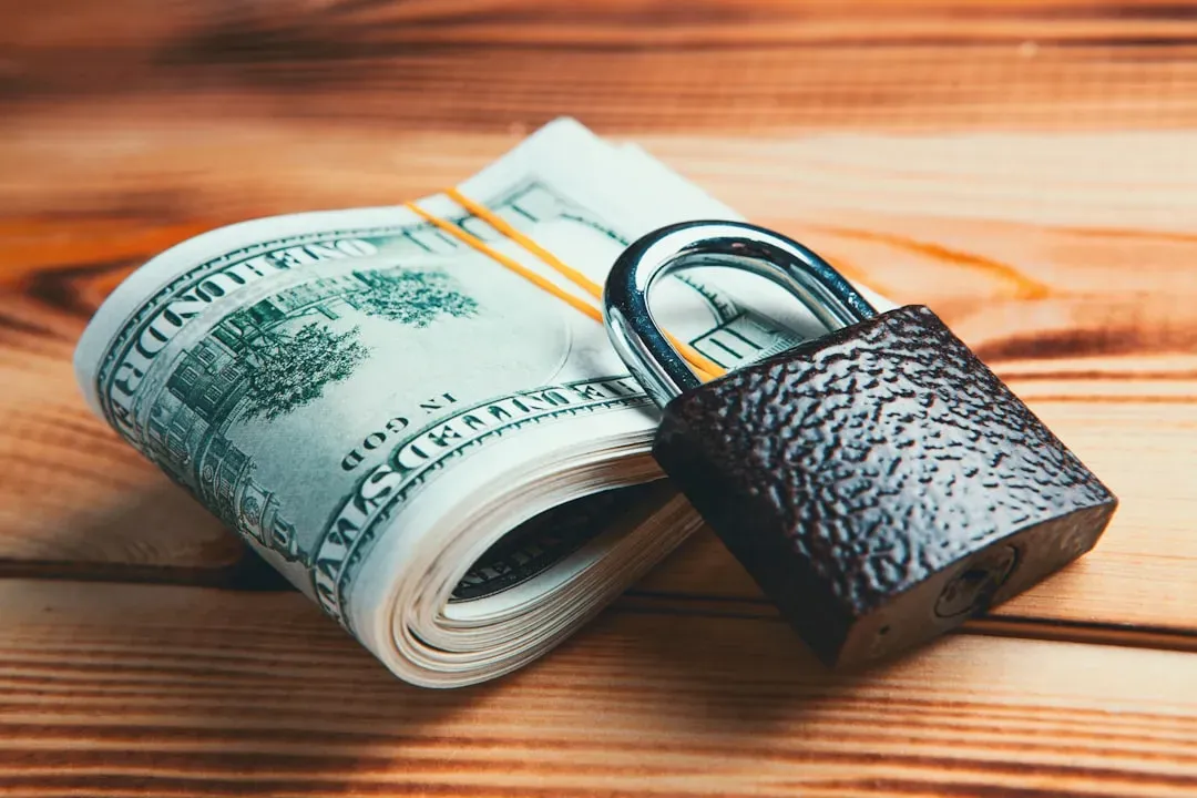 2. The Lock-In Effect Freezes the Market (Image Credits: Unsplash)
