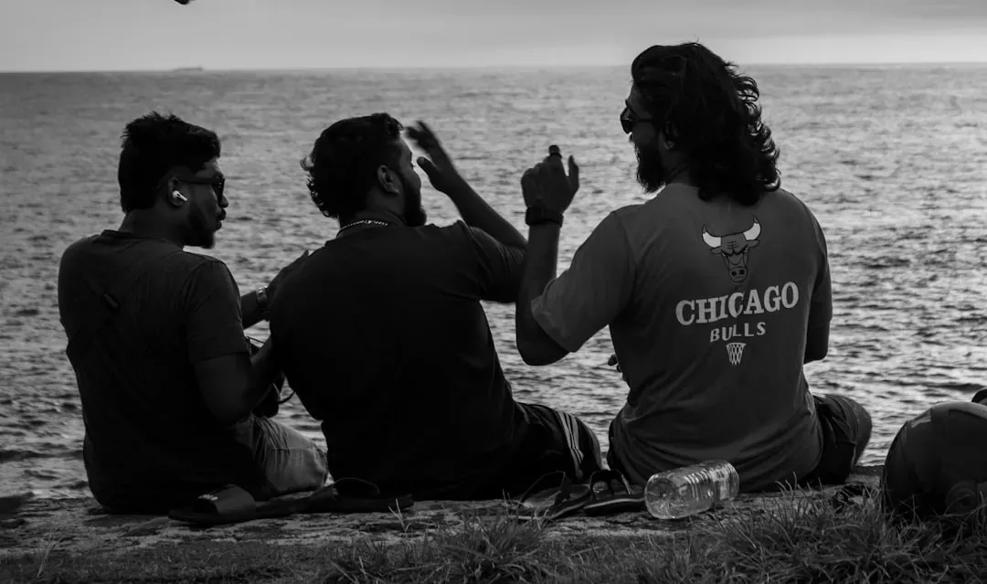 Prioritizing Existing Circles (Image Credits: Unsplash)