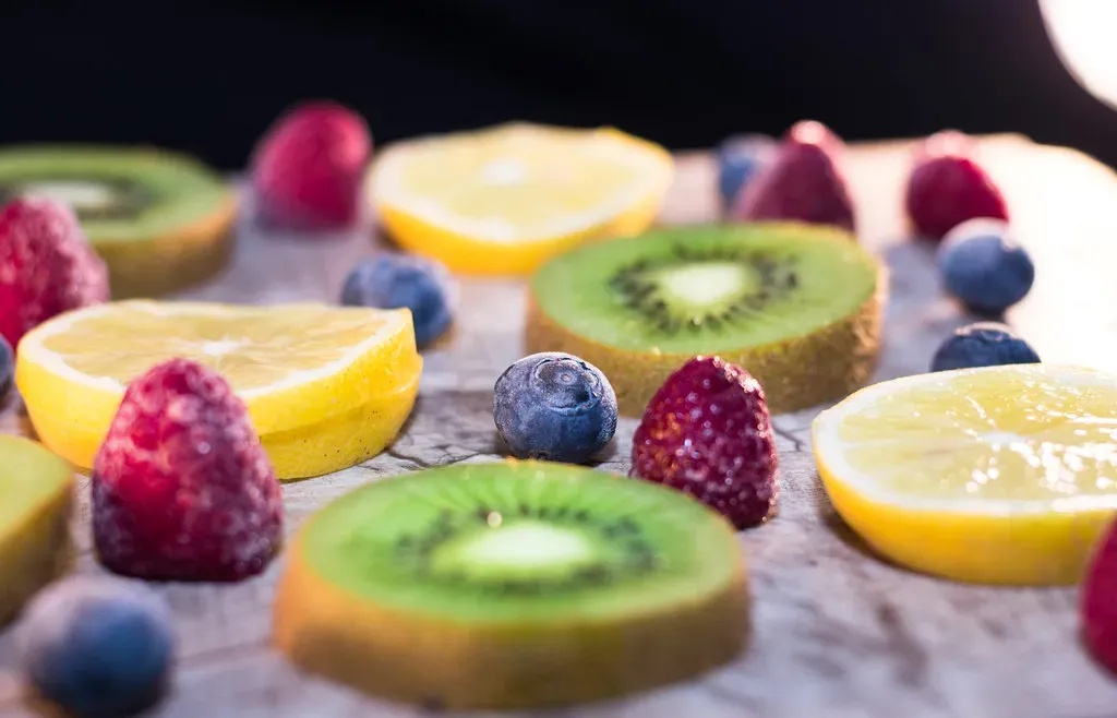 Seasonal Shifts: Summer Abundance and What's in Season (Image Credits: Flickr)