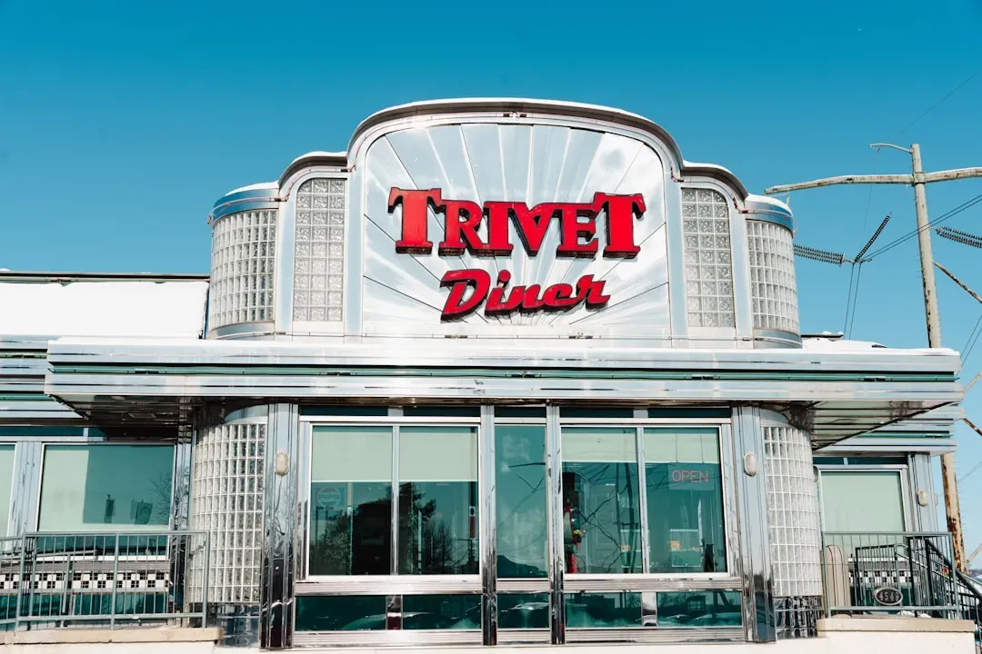 Diners: The Heartbeat of the Road (Image Credits: Unsplash)