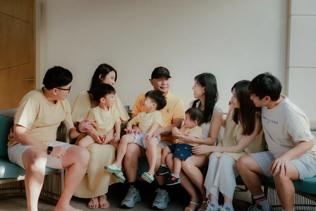 3. Adult Kids Boomerang Home Amid Economic Squeeze (Image Credits: Unsplash)