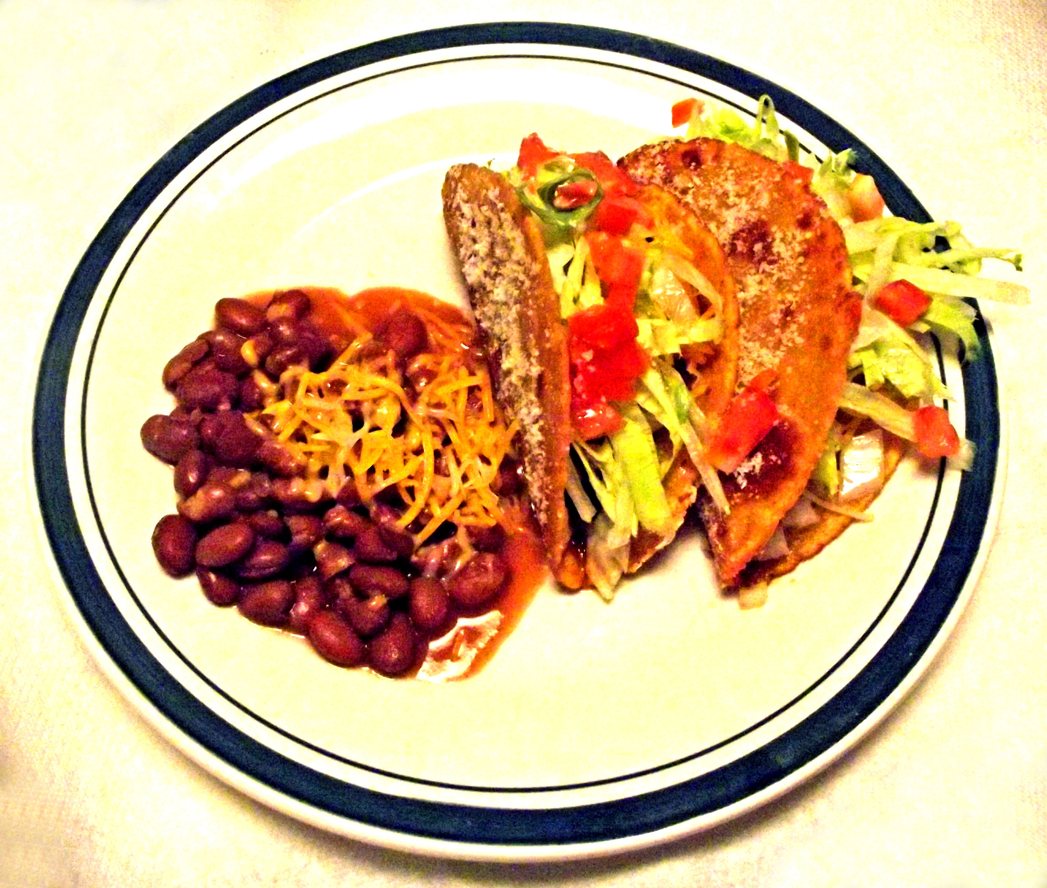 Taco Night: The DIY Dinner Revolution (image credits: wikimedia)