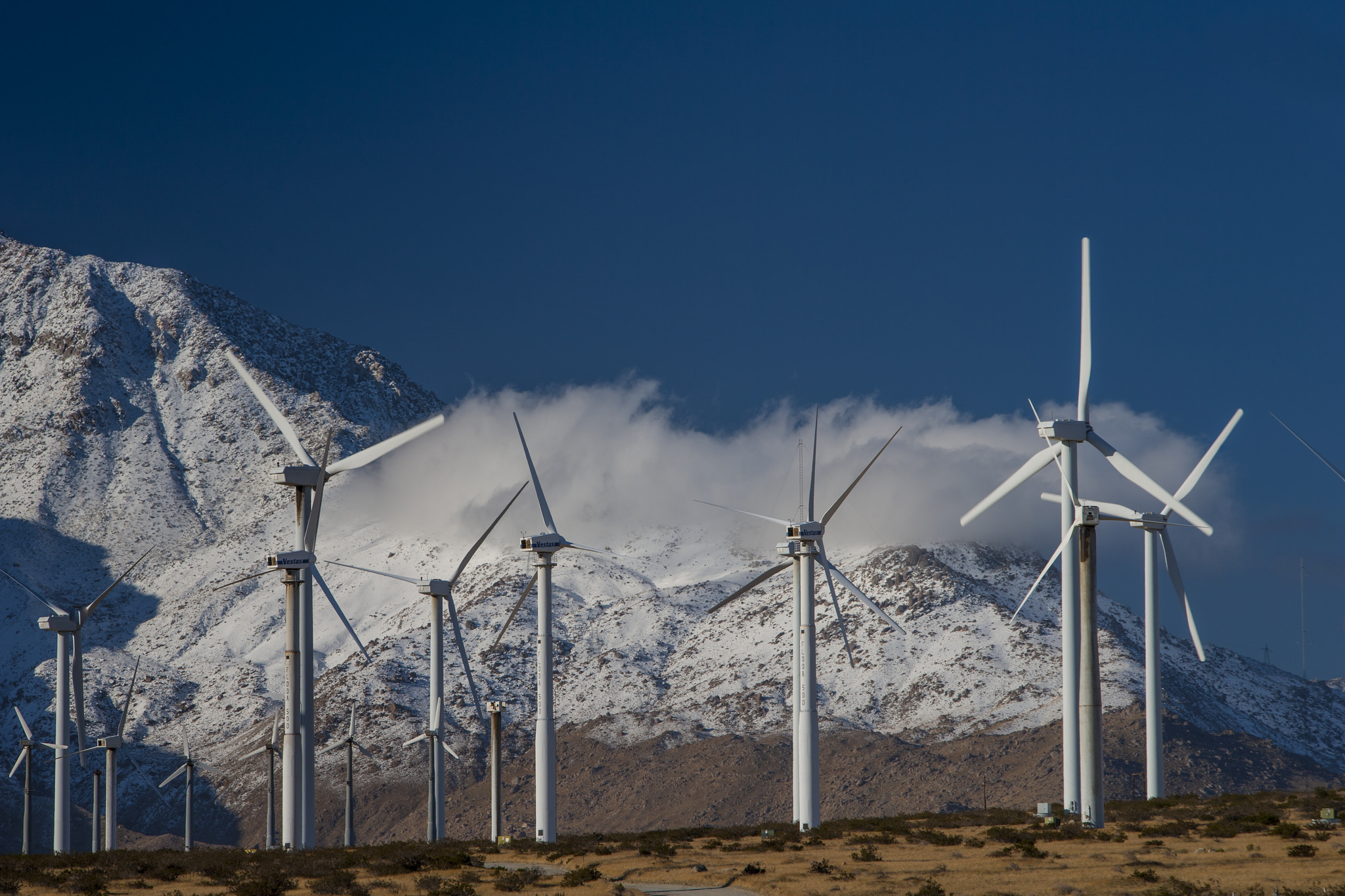 The Future of Renewable Energy in California (image credits: wikimedia)