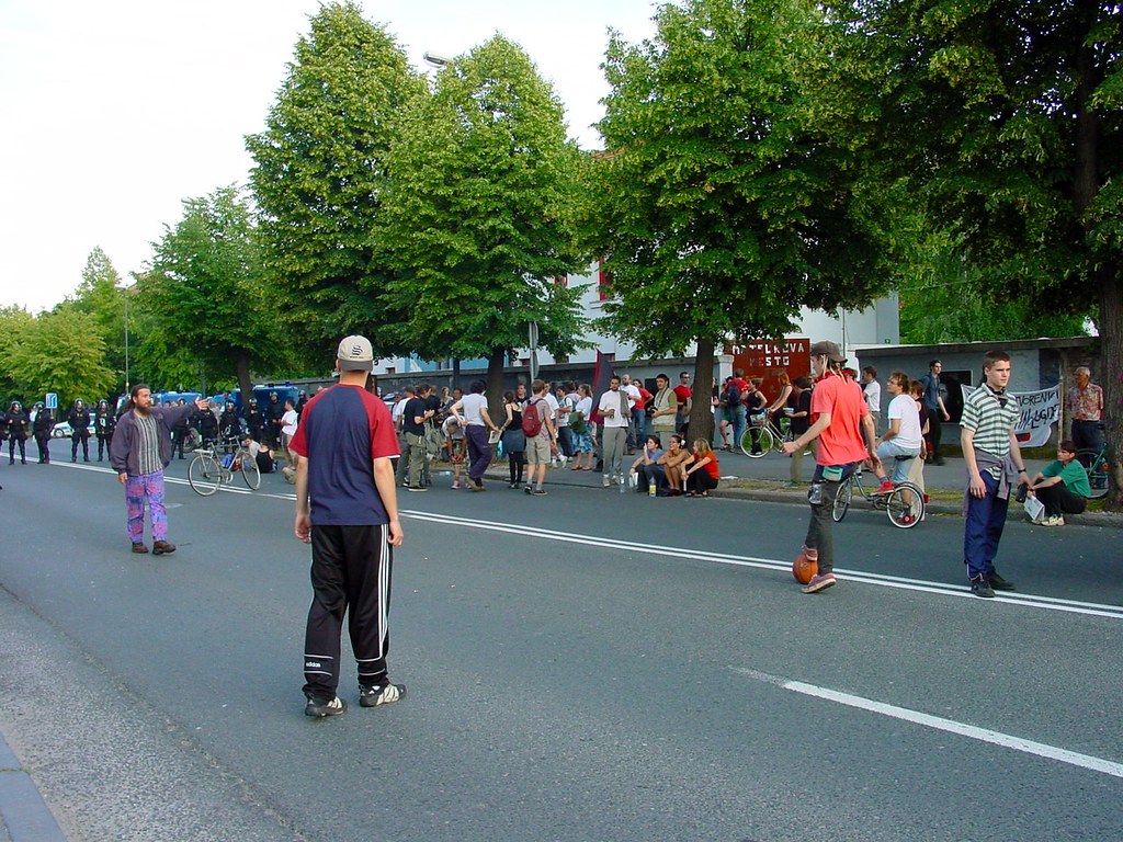 When Sports Became Political Battlegrounds (image credits: flickr)