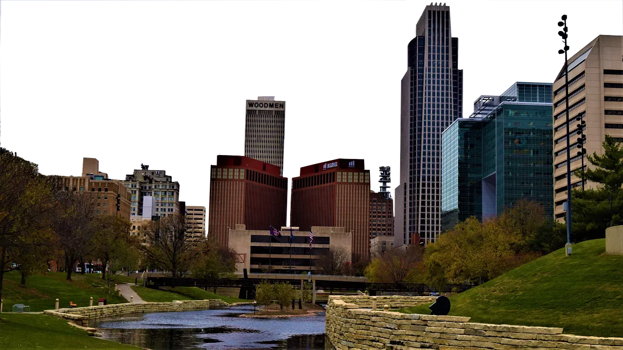 Omaha, Nebraska: Big-City Amenities, Small-Town Prices (Image Credits: Pixabay)
