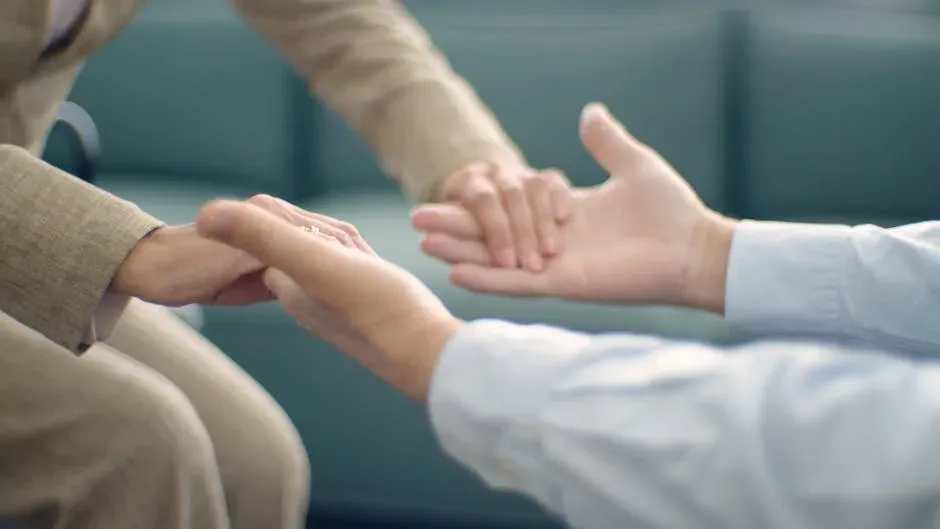 Level 2: Gentle Encouragement (Image Credits: Pexels)