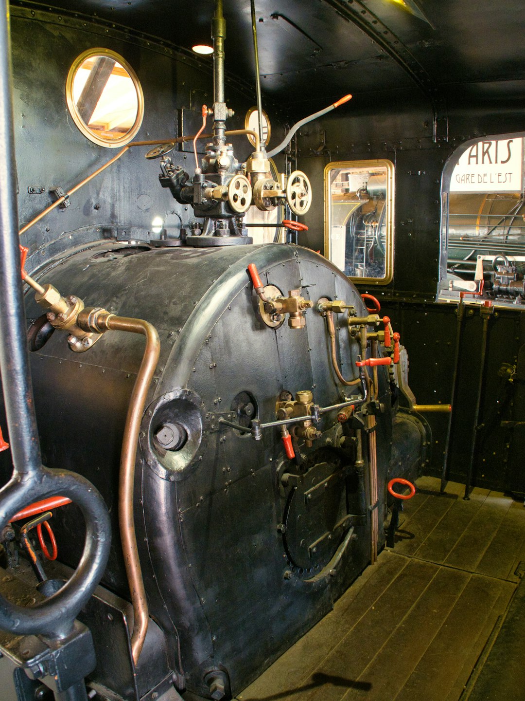 Paul Alexander - The Man Who Lived in an Iron Lung (image credits: unsplash)