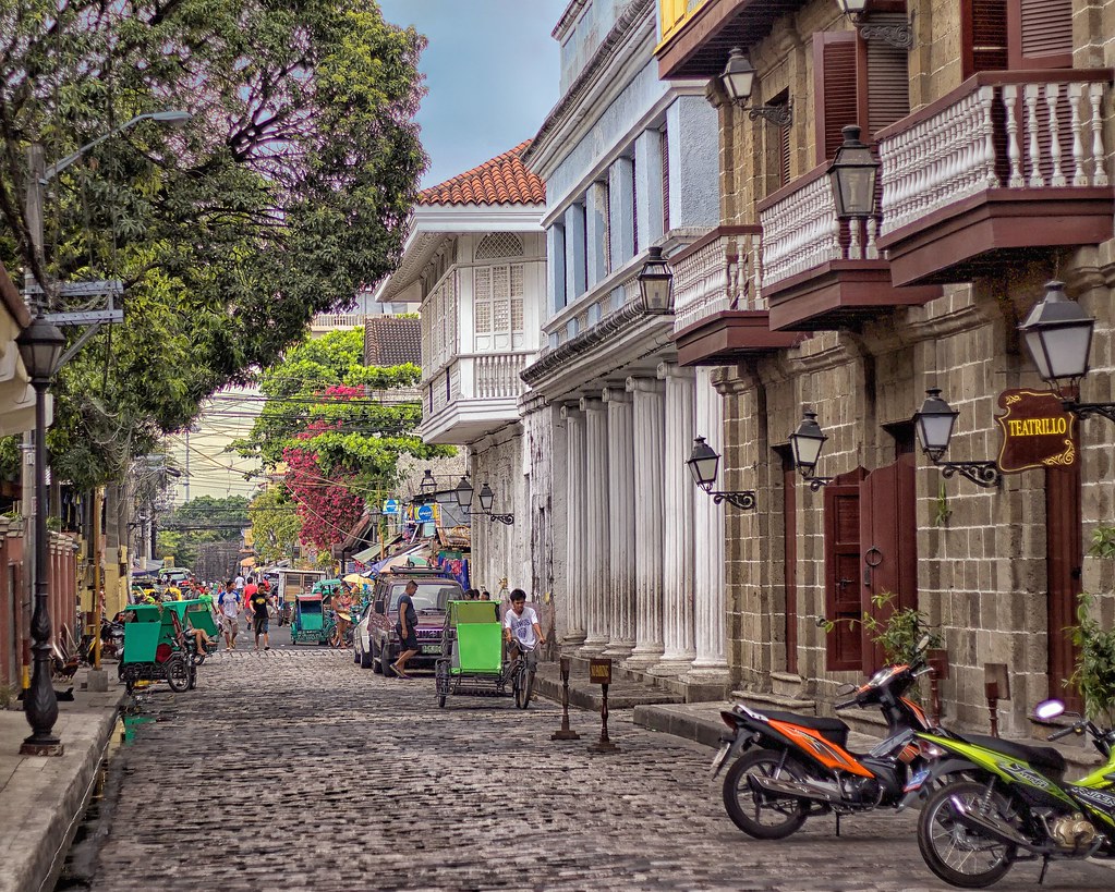 A Small City With Ancient Streets (image credits: flickr)