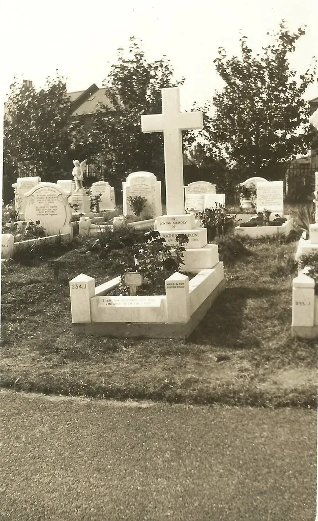 What Archivists Discovered When They Dug Deeper (Image Credits: Flickr)