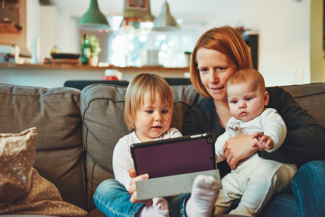 The Traditional Nuclear Family with One Provider (image credits: unsplash)