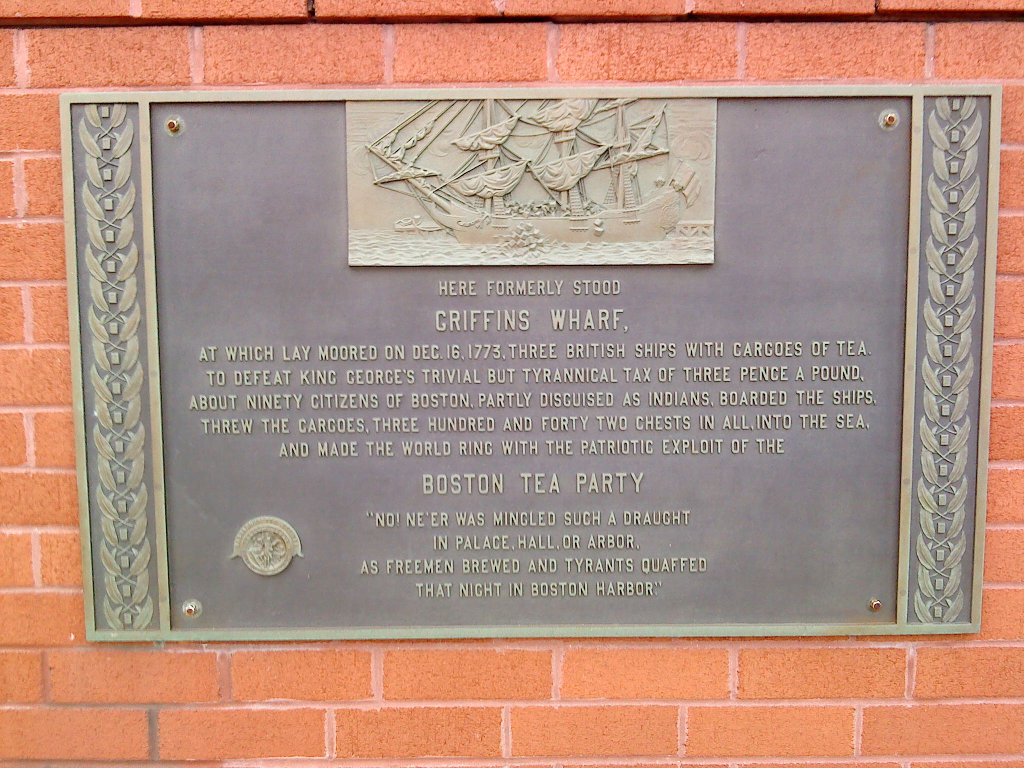 The Intolerable Acts of 1774 Unite the Colonies (image credits: wikimedia)