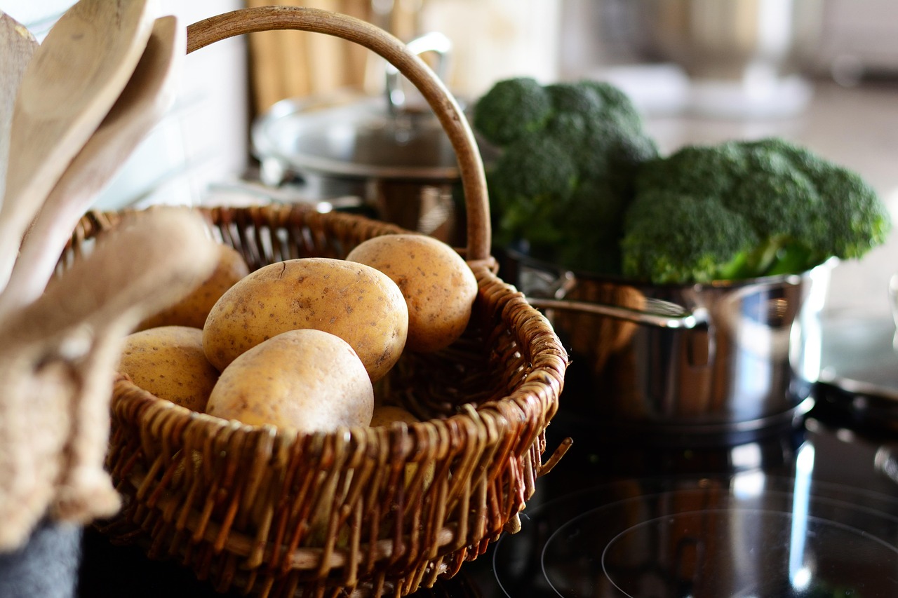 Electric Egg Cookers - The Efficiency Myth (image credits: pixabay)