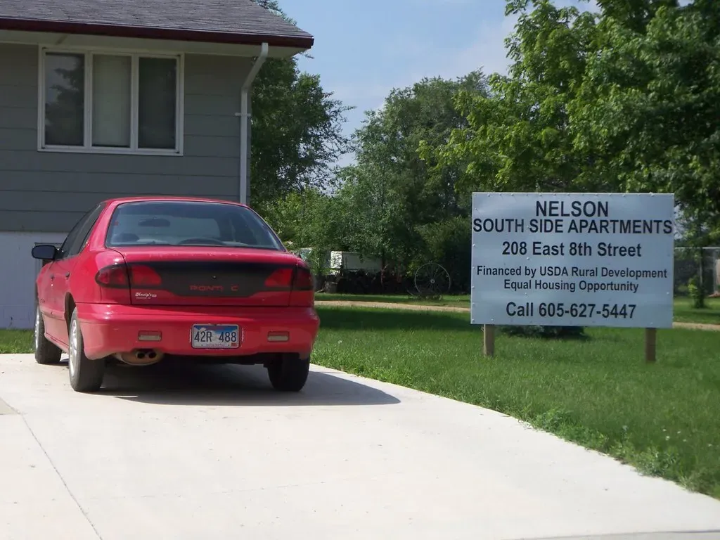 8. South Dakota: Hidden Affordability with Economic Stability (Image Credits: Flickr)