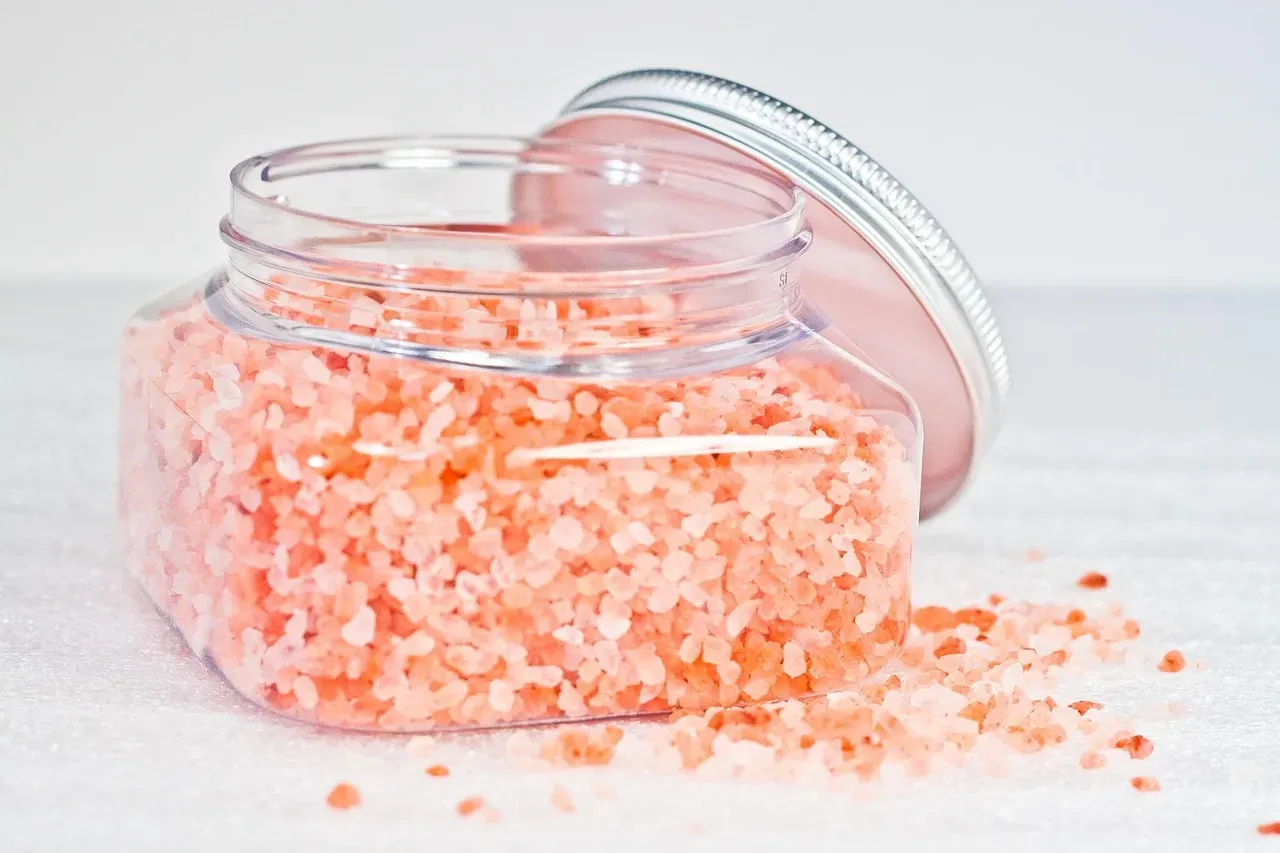 Hand-Poured Bath Salts and Self-Care Kits (Image Credits: Pixabay)