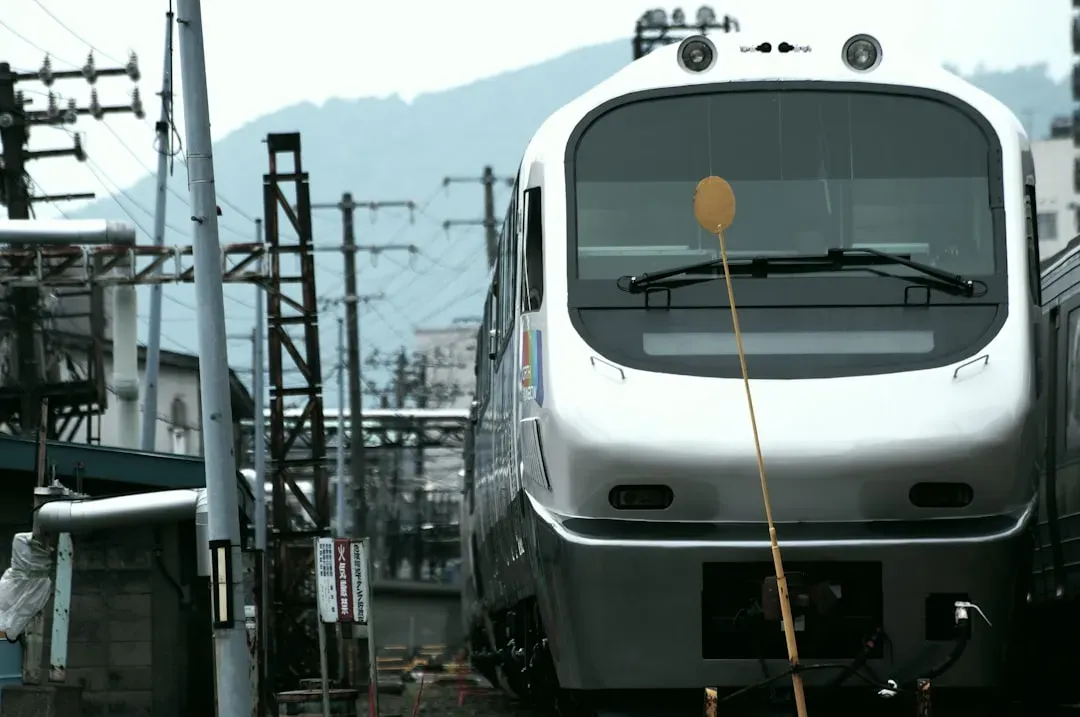 What Exactly Is the LAX Automated People Mover? (Image Credits: Unsplash)