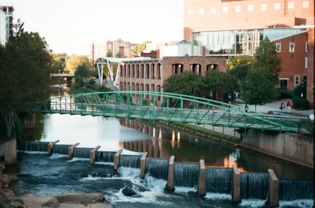 Greenville, South Carolina: Small Town Charm Meets Big City Amenities (Image Credits: Unsplash)