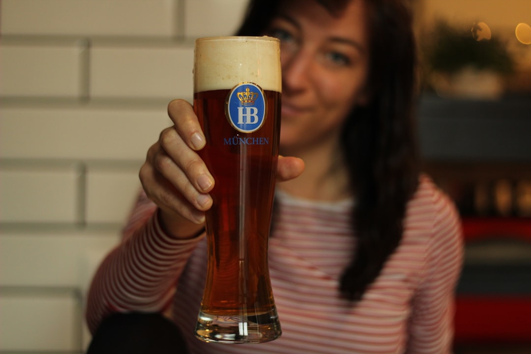 Meister Brau - Chicago's Forgotten Brewing Giant (image credits: unsplash)