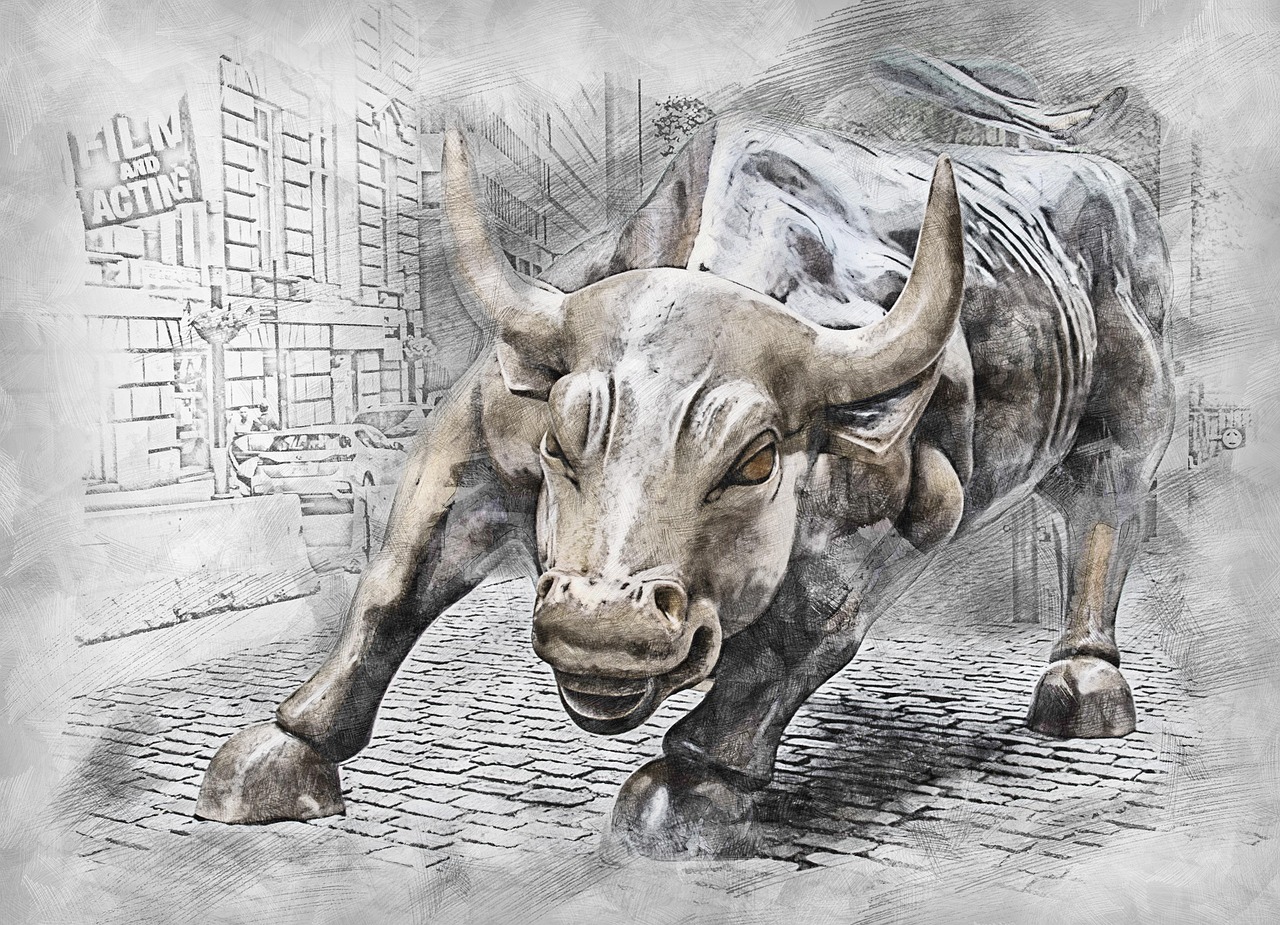 The Bull's Financial Wisdom (image credits: pixabay)