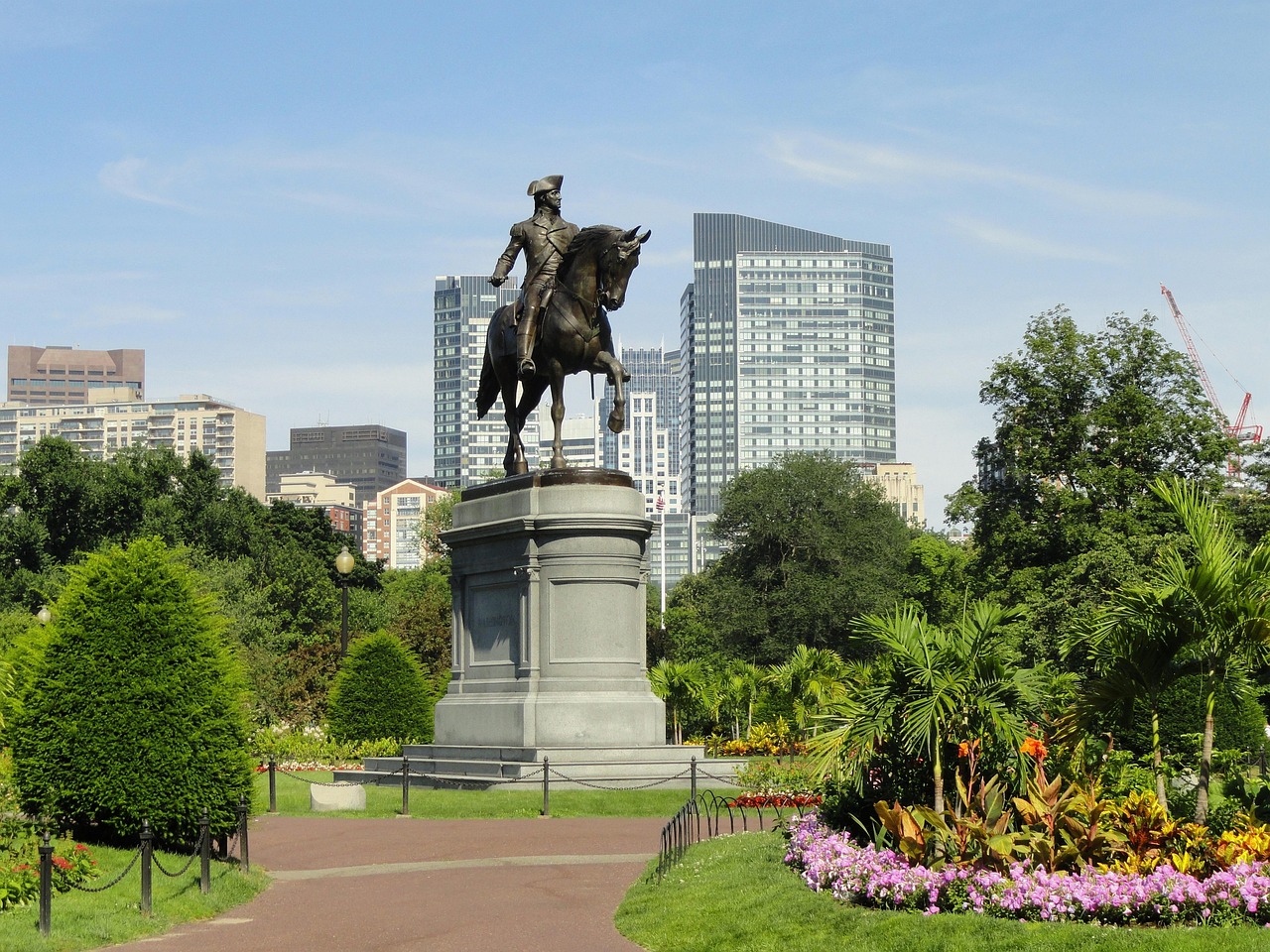 Paul Revere's Midnight Ride - He Never Actually Made It to Concord (image credits: pixabay)