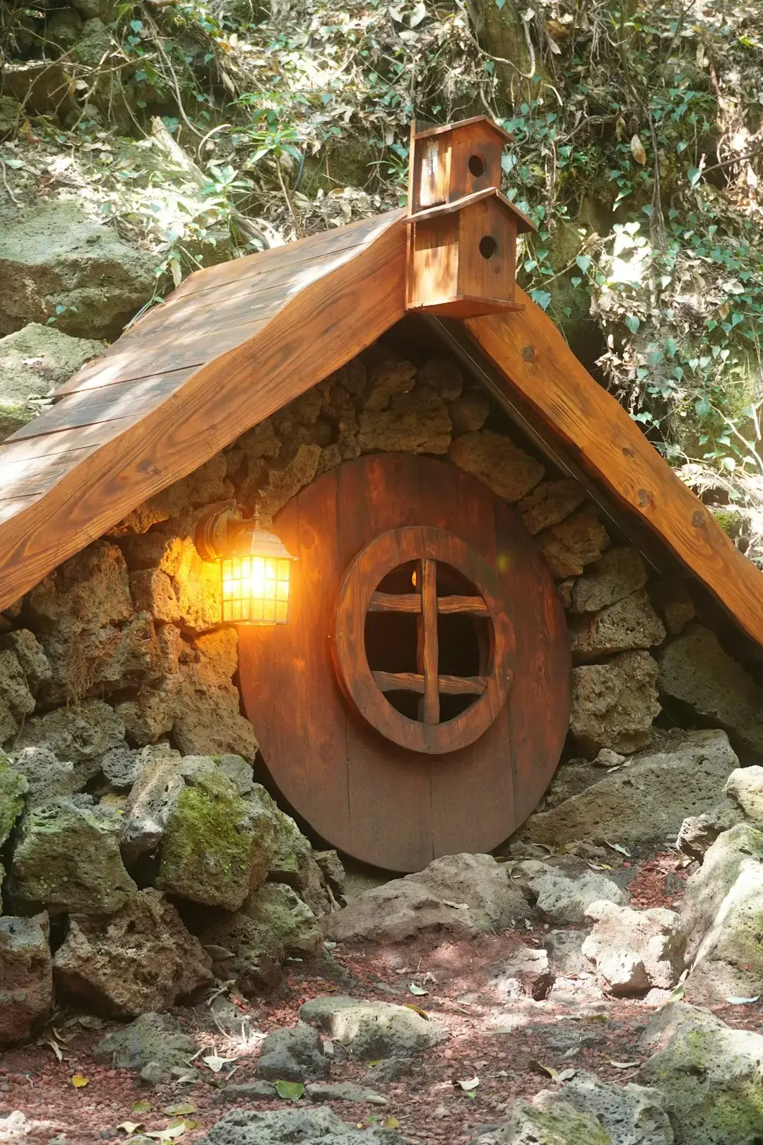Magical Woodland Hobbit House in Pigeon Forge (Image Credits: Unsplash)
