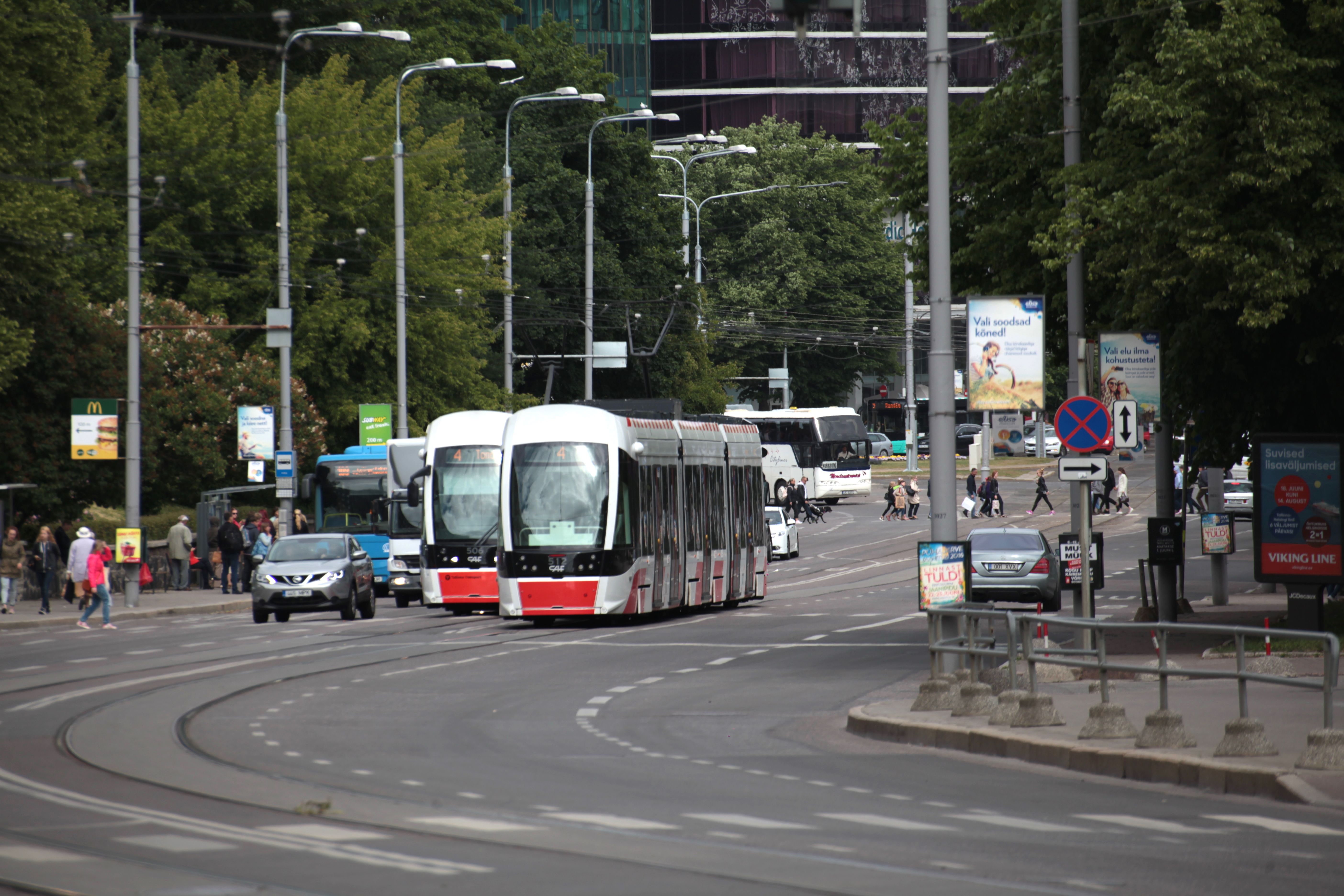 Birmingham Joins the Electric Party (image credits: wikimedia)