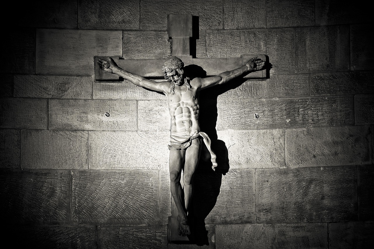 Why Contemporary Christians Struggle With Jesus's Teachings (image credits: pixabay)