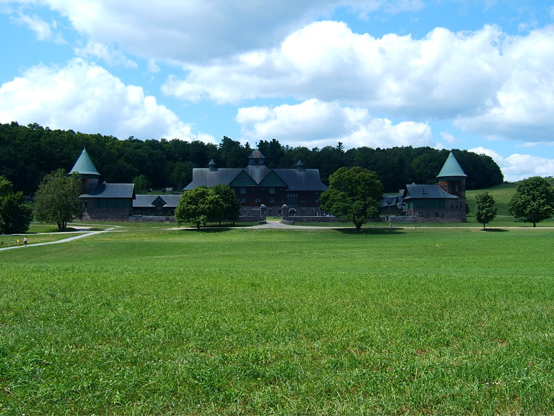 The Shelburne Farms: Vermont's Agricultural Palace (image credits: flickr)