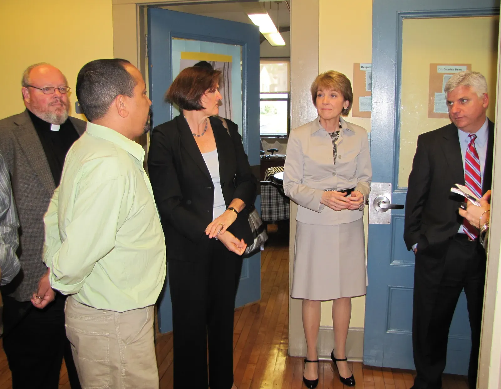 What the Global Picture Means for American States (Image Credits: Wikimedia)