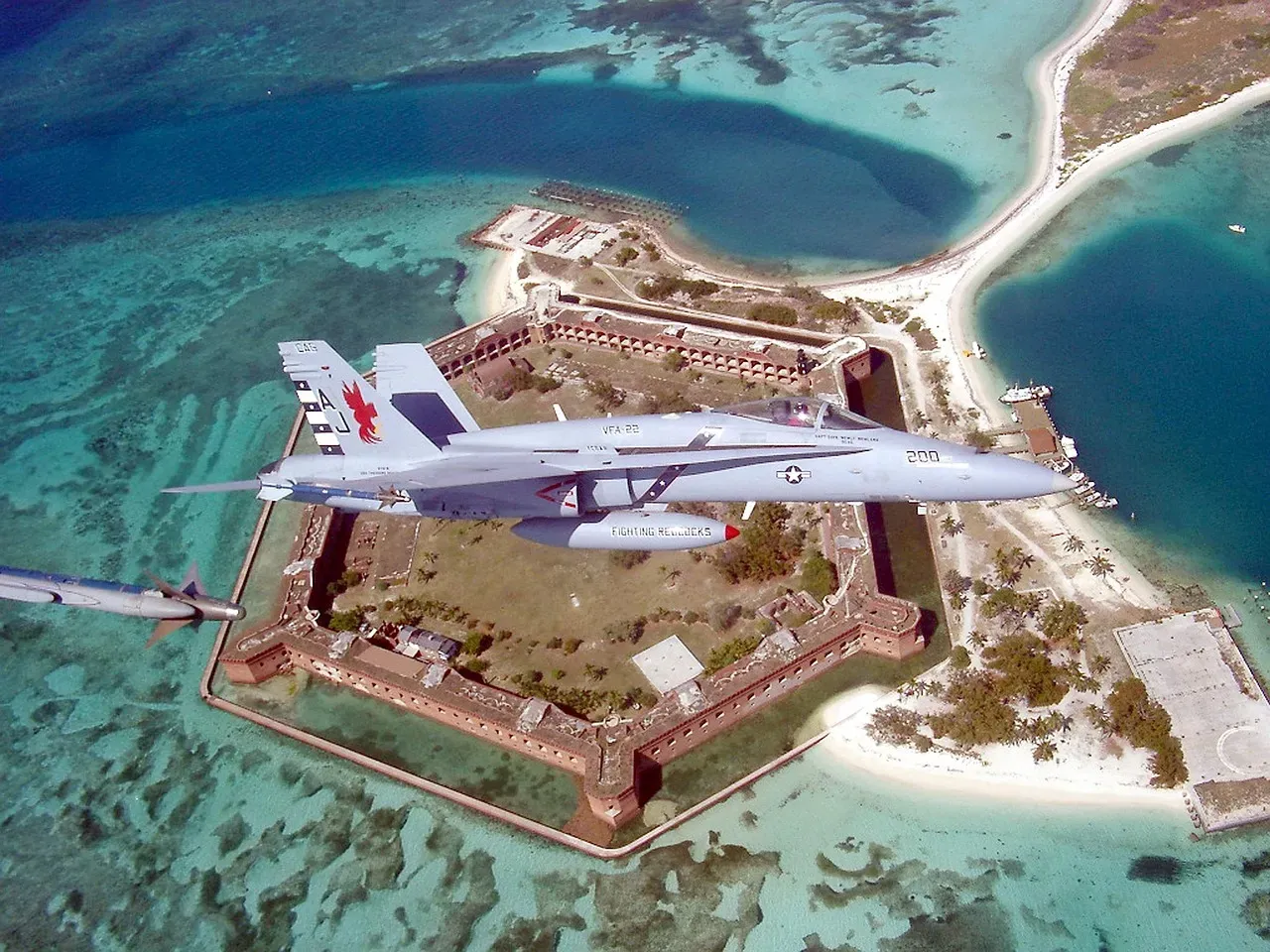 Dry Tortugas National Park: A Fortress in the Sea (Image Credits: Pixabay)