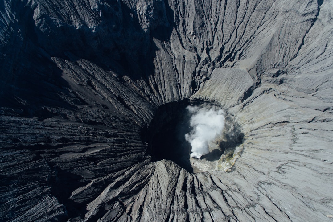 The Volcanic Explosion That Created a Diamond Paradise (image credits: unsplash)