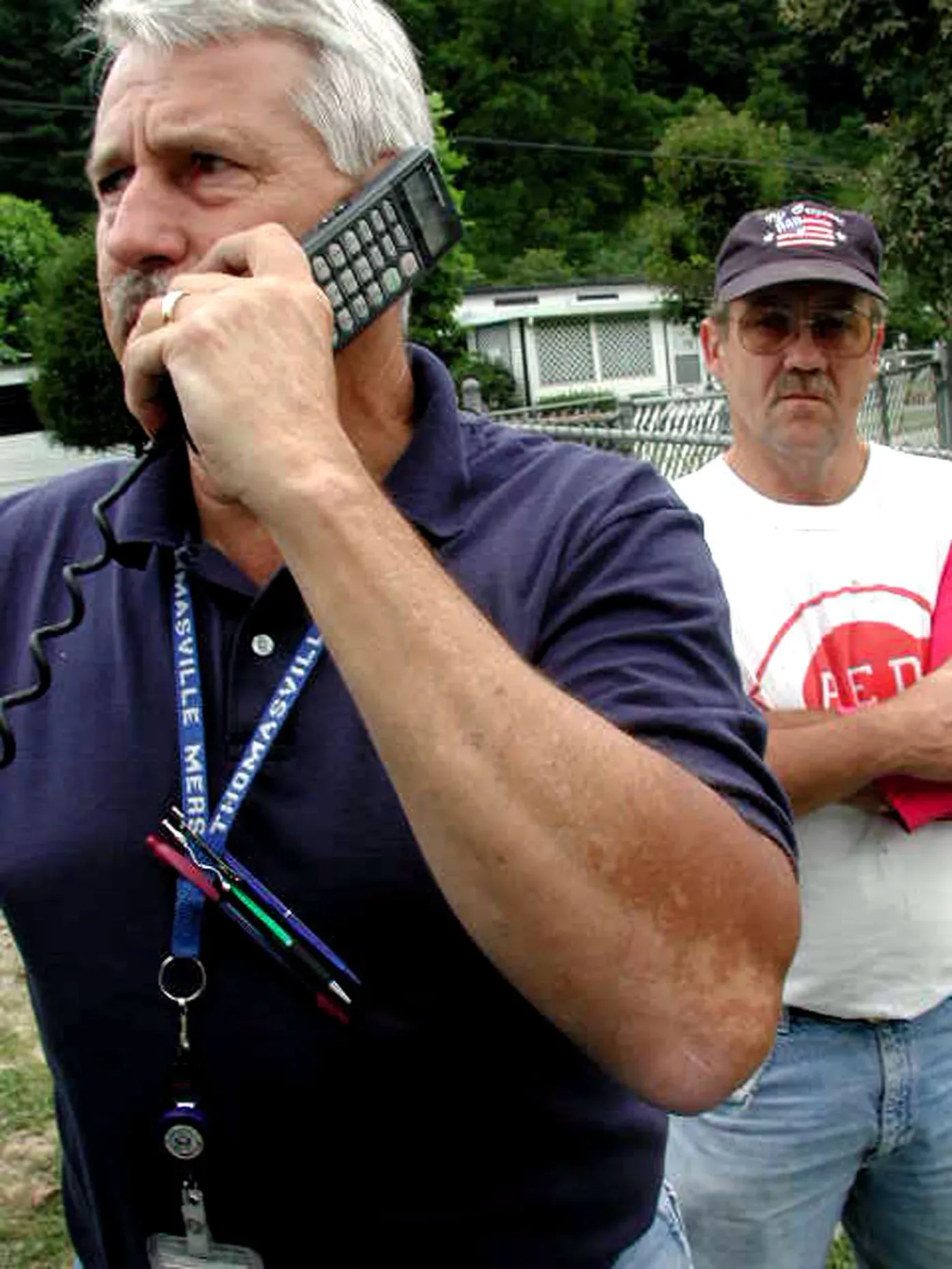 Emergency SOS via Satellite: Help When There's No Signal (Image Credits: Wikimedia)