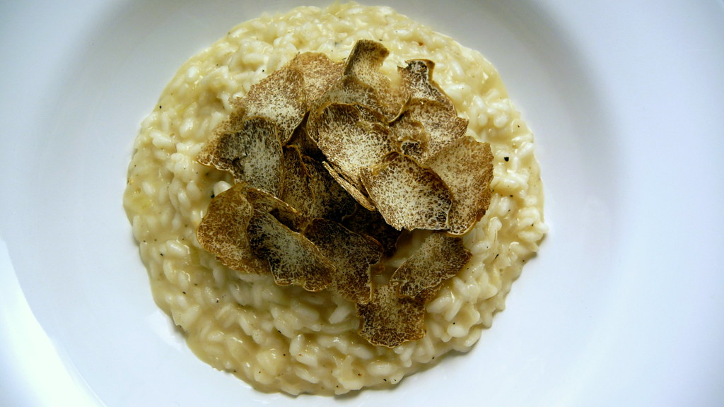Truffle-Scented Risotto Without the Truffle (image credits: flickr)
