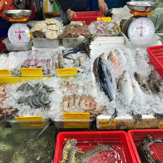 Seafood Freshness Fades Fast Midweek (Image Credits: Pexels)