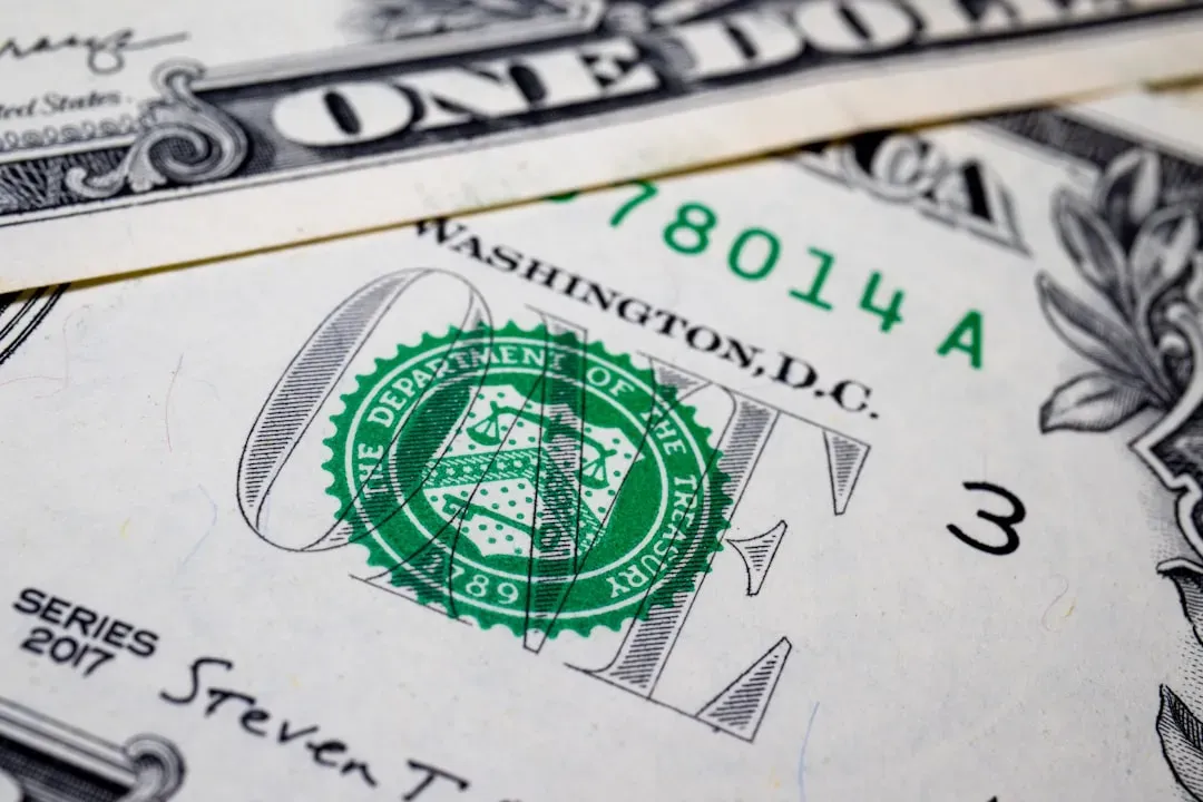 The Taxable Maximum: The Earnings Ceiling That Matters (Image Credits: Unsplash)