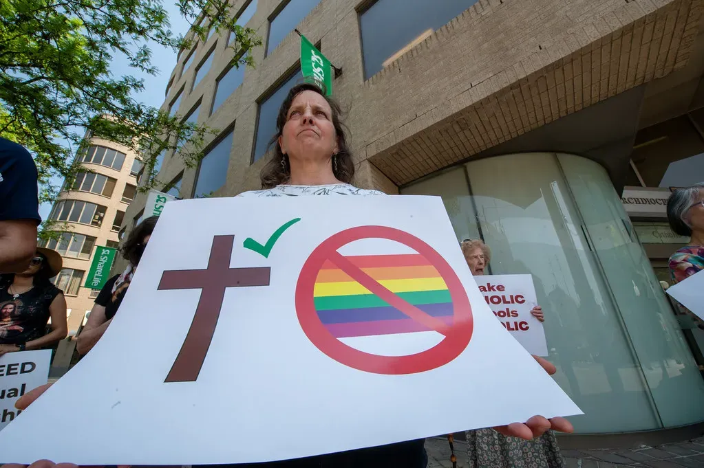 Utah's Pride Flag Ban Comes With Daily Fines (Image Credits: Flickr)