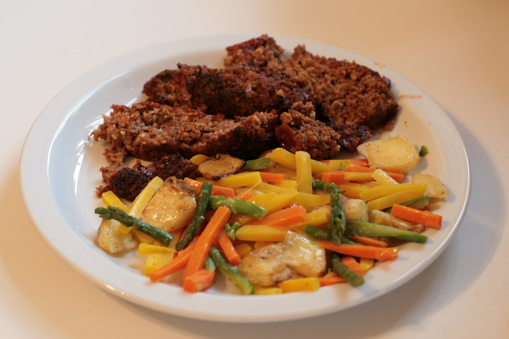 Meatloaf: The Comfort Food King (image credits: flickr)