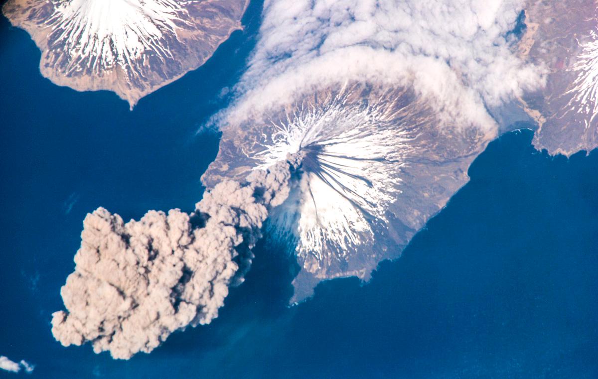 The Aleutian Chain: America's Hidden Archipelago (image credits: rawpixel)