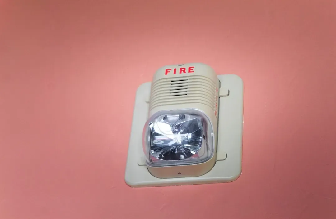 10. Smoke Alarm Failures: The Danger That Makes Every Other Risk Worse (Image Credits: Unsplash)