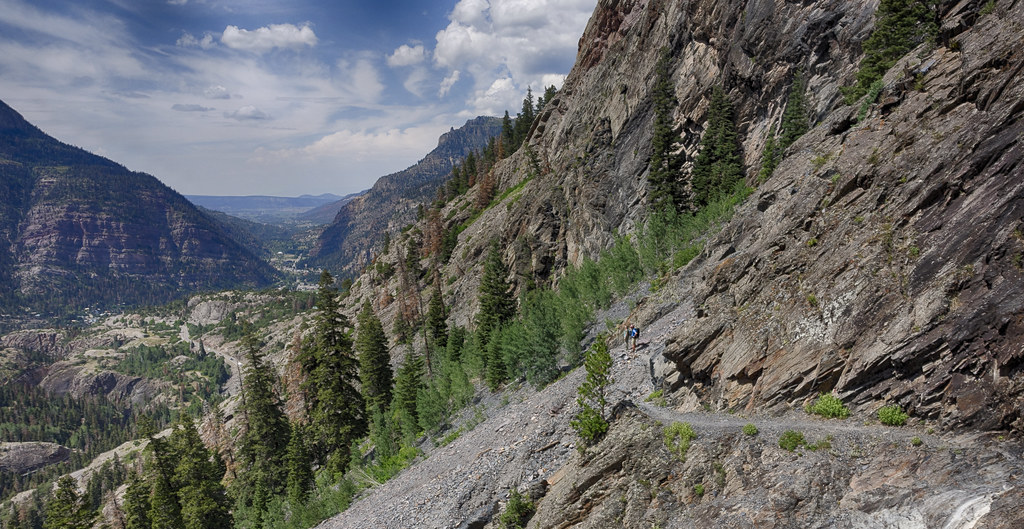 The Billion-Dollar Mountain Economy That Started It All (image credits: flickr)